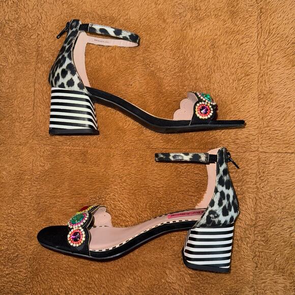 Betsey Johnson Gabie Jewel Embellished Block Heel Sandals – Size 8M - Picture 9 of 10